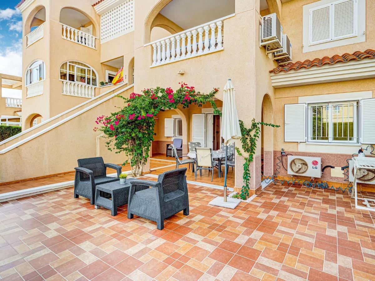 Belvilla By Oyo Lovely Bungalow With Swimming Pool Orihuela Exterior foto